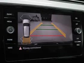 Volkswagen Passat thumbnail 30