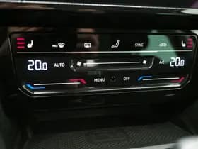 Volkswagen Passat thumbnail 31