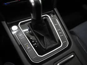 Volkswagen Passat thumbnail 32