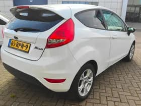 Ford Fiesta thumbnail 4