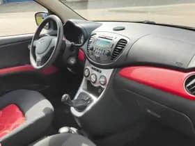Hyundai i10 thumbnail 10