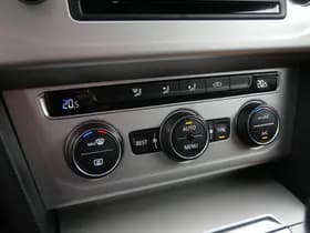 Volkswagen Passat thumbnail 22