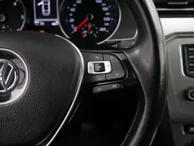 Volkswagen Passat thumbnail 28