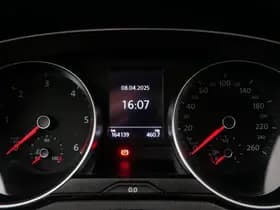 Volkswagen Passat thumbnail 33