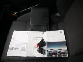 Volkswagen Passat thumbnail 34