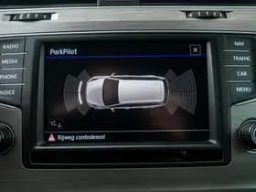 Volkswagen Golf thumbnail 22