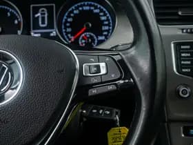 Volkswagen Golf thumbnail 29