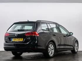 Volkswagen Golf thumbnail 4
