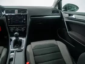 Volkswagen Golf thumbnail 20