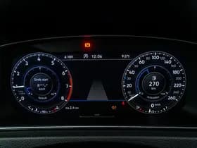 Volkswagen Golf thumbnail 32