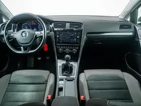 Volkswagen Golf thumbnail 6