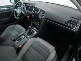 Volkswagen Golf thumbnail 9