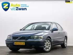 Volvo S60 thumbnail 1