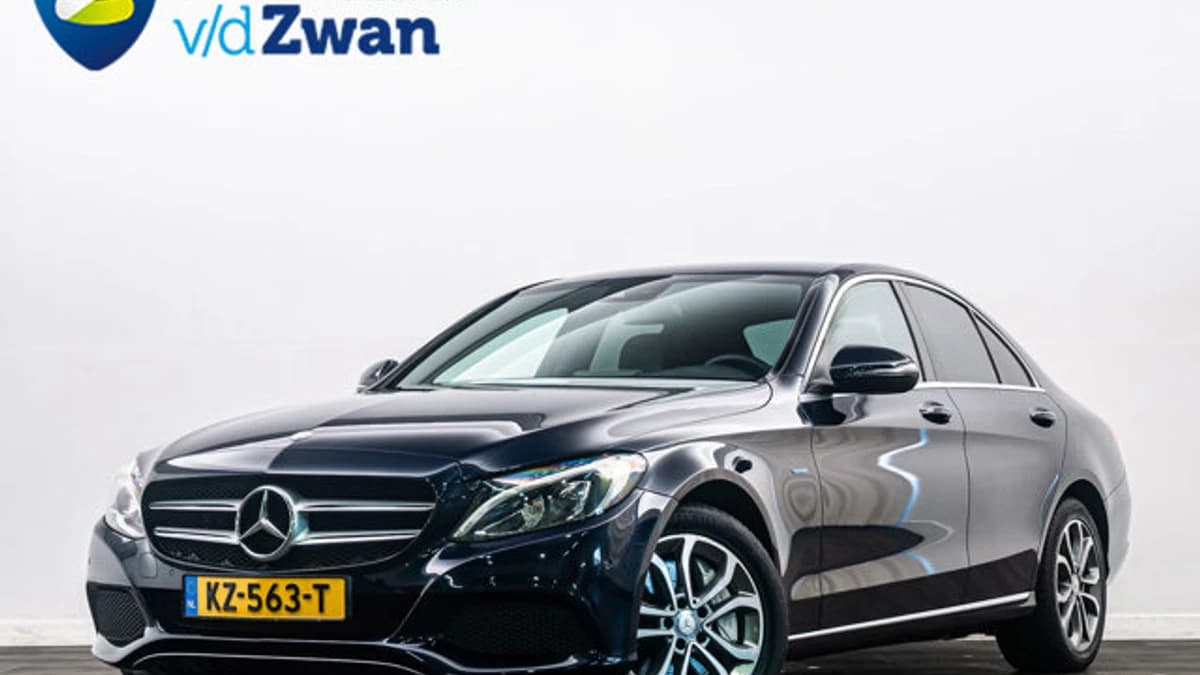 Mercedes-Benz C-Klasse — foto 1