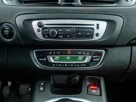 Renault Scénic thumbnail 24