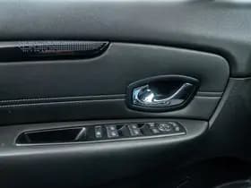 Renault Scénic thumbnail 31
