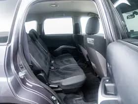 Mitsubishi Outlander thumbnail 11