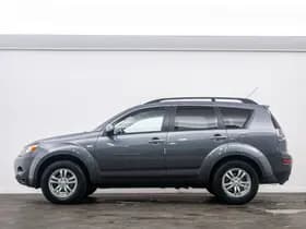 Mitsubishi Outlander thumbnail 14
