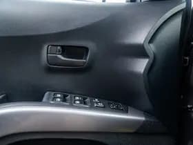 Mitsubishi Outlander thumbnail 25