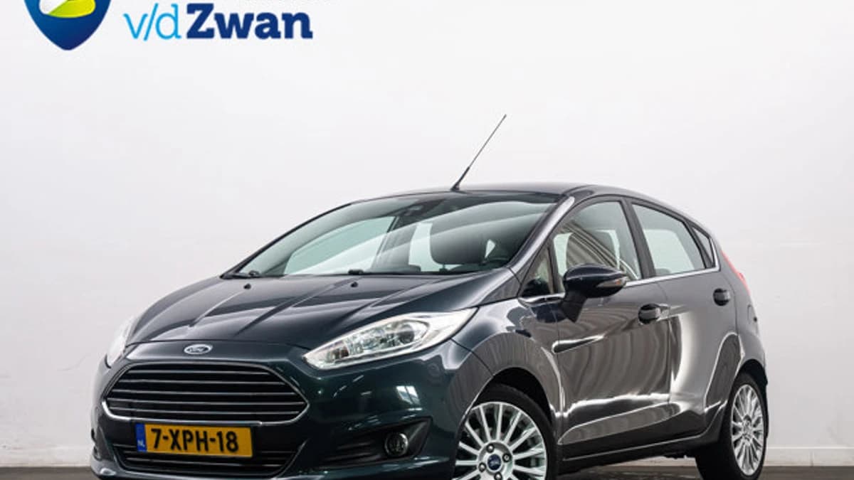 Ford Fiesta — foto 1