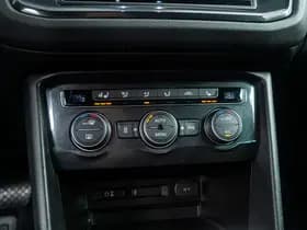 Volkswagen Tiguan thumbnail 25