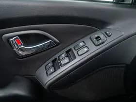 Hyundai ix35 thumbnail 26