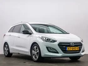 Hyundai i30 thumbnail 3