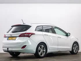 Hyundai i30 thumbnail 4