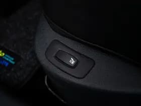 Renault Clio thumbnail 25