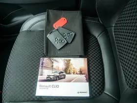 Renault Clio thumbnail 31