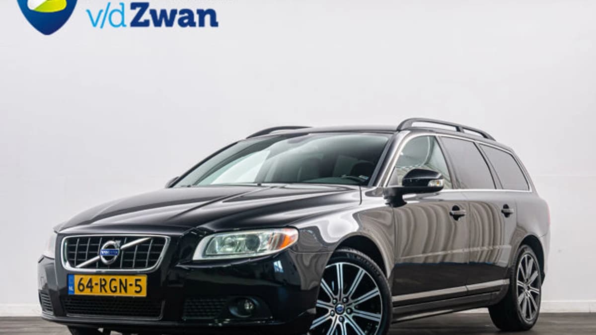 Volvo V70 — foto 1