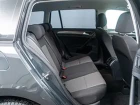 Volkswagen Golf thumbnail 11