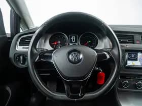 Volkswagen Golf thumbnail 18