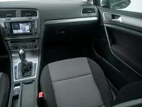 Volkswagen Golf thumbnail 20
