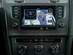 Volkswagen Golf thumbnail 21