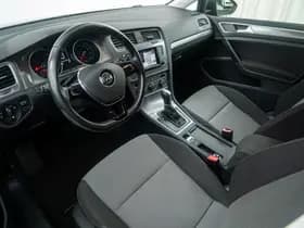 Volkswagen Golf thumbnail 8