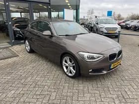 BMW 1-serie 116i Upgrade Edition thumbnail 4