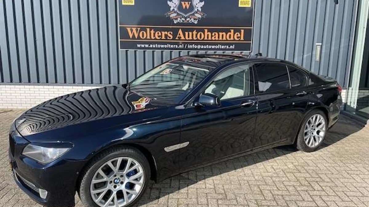 Bmw 7-serie — foto 1