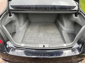 BMW 7-Serie thumbnail 38