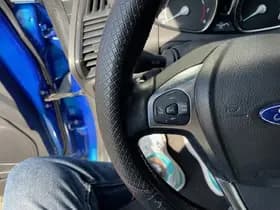 Ford EcoSport 1.0 EcoBoost Titanium thumbnail 16