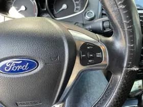 Ford EcoSport 1.0 EcoBoost Titanium thumbnail 17
