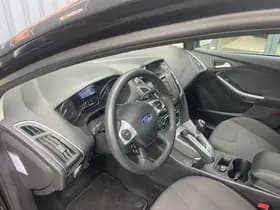 Ford Focus thumbnail 12