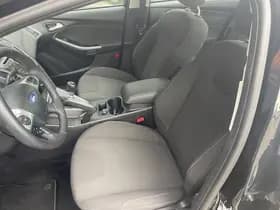 Ford Focus thumbnail 13