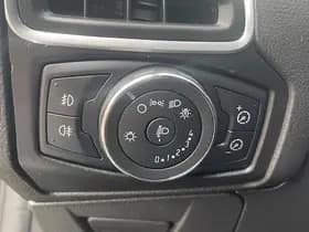 Ford Focus thumbnail 16