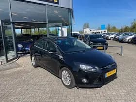 Ford Focus thumbnail 4