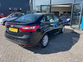 Ford Focus thumbnail 10