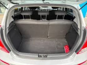 Hyundai i20 thumbnail 22