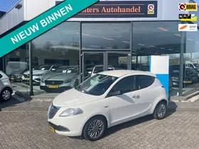 Lancia Ypsilon 0.9 TwinAir Gold thumbnail 1