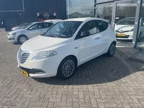 Lancia Ypsilon 0.9 TwinAir Gold thumbnail 6