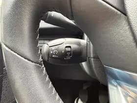 Peugeot 208 1.2 PureTech Active thumbnail 17